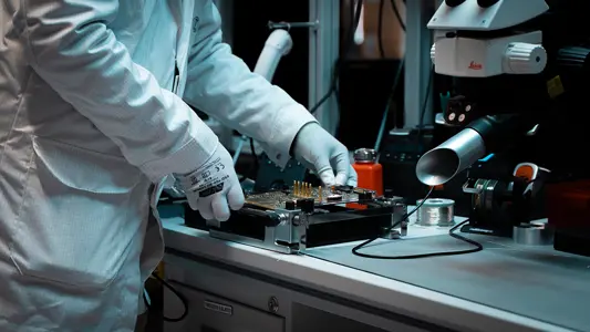 Saab’s next-gen electronics guided by Finnish innovation